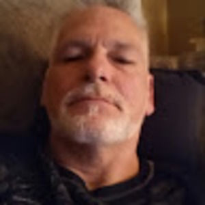 Meet your Posher, Larry